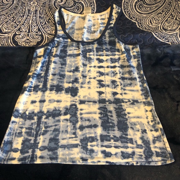 Lucky Brand Small Cozy blue tie dyed color tank top💙 - Picture 2 of 8